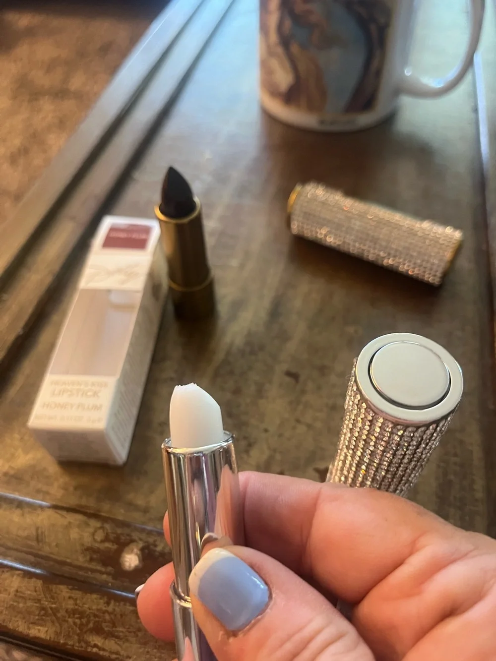 Dolly Parton elegant lipstick